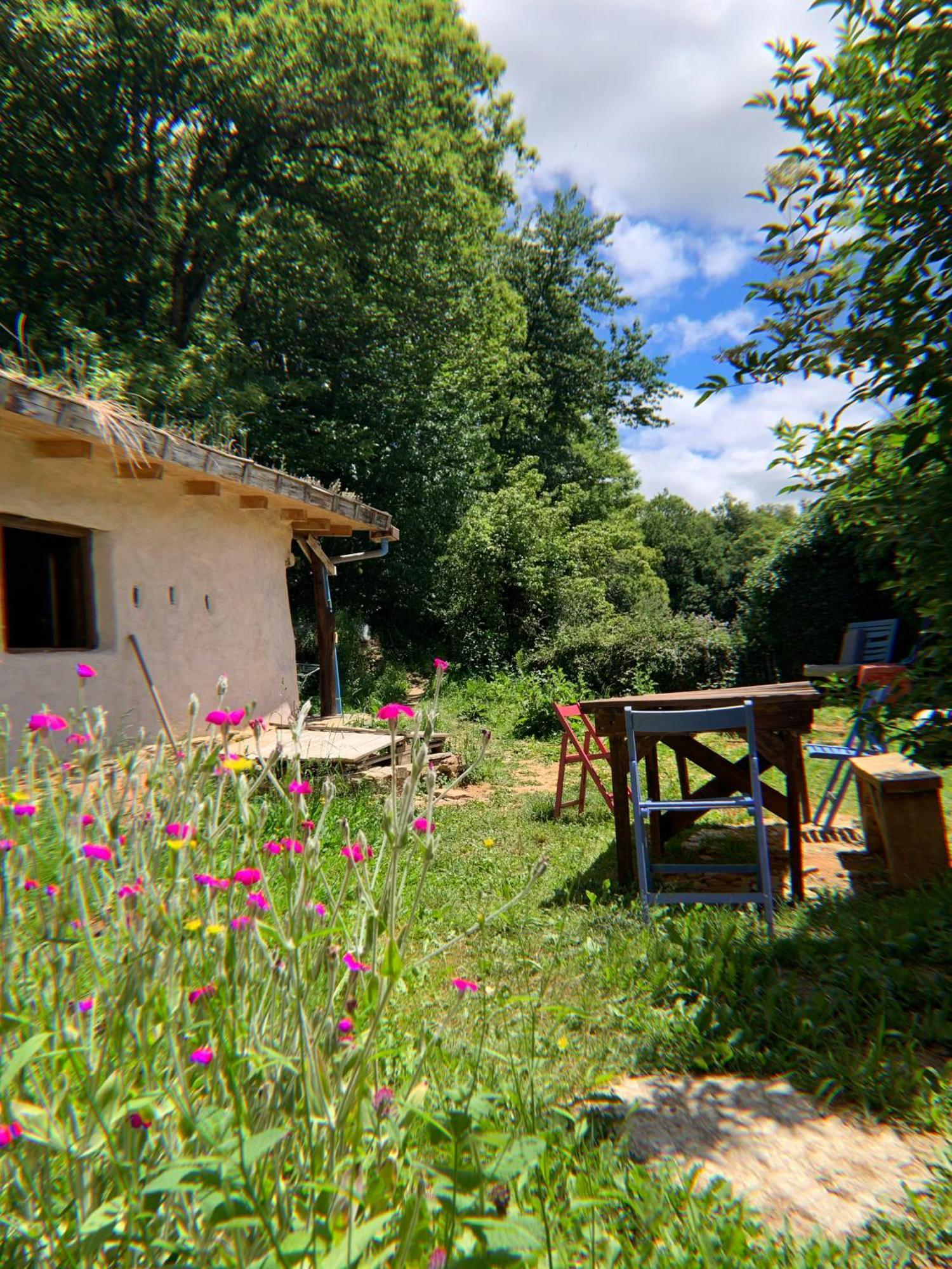 Albergue Eco El Beso - Vegano Тріакастела Екстер'єр фото